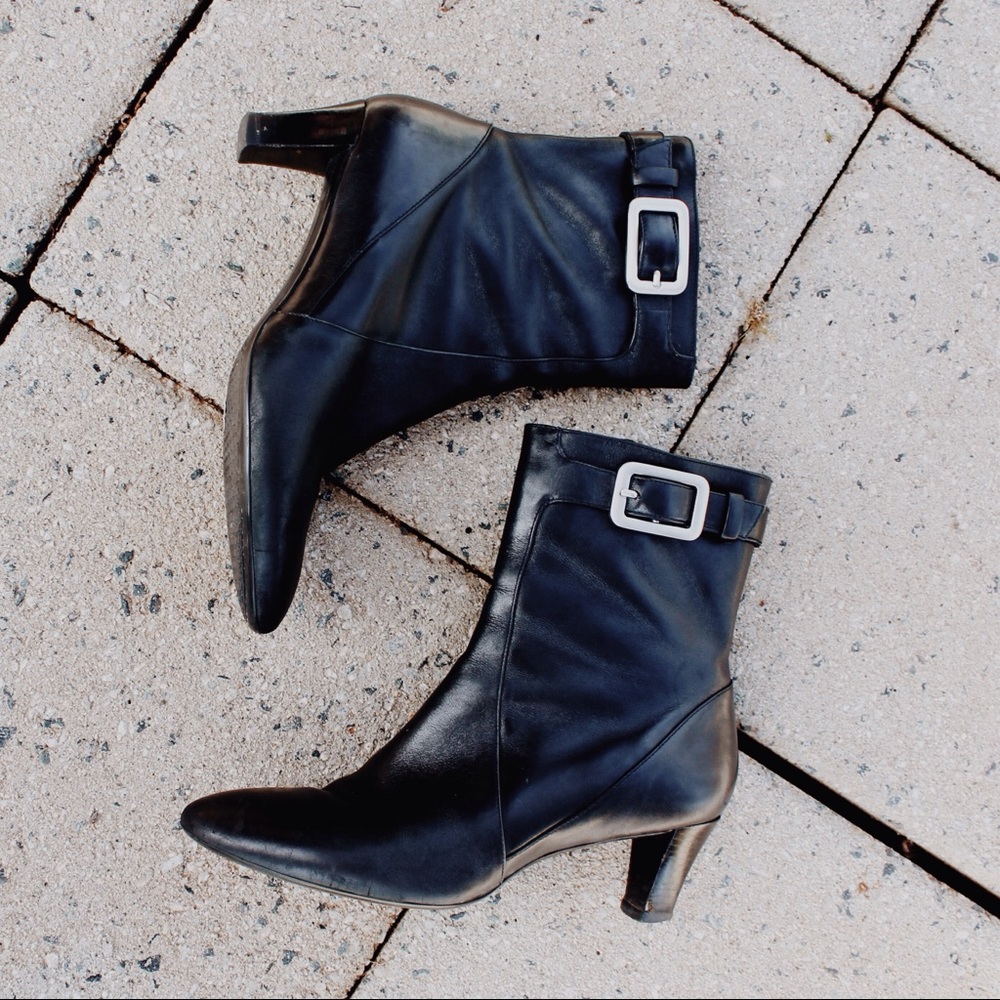 •COLE HAAN• Buckle Booties